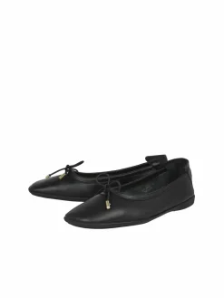 Crickit Ballerinas<Damen Ballerina - OMEGA schwarz bedruckt