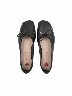 Crickit Ballerinas<Damen Ballerina - OMEGA schwarz bedruckt