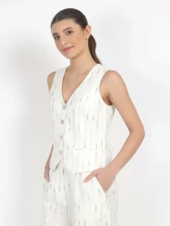 Vicci Germany Blusen<Damen Blazerweste ecru gestreift