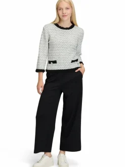 Betty & Co Pullover & Strickjacken<Damen Bouclé-Pullover ecru schwarz strukturiert
