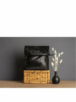 Cluty Taschen & Rucksäcke<Damen Cityrucksack schwarz uni