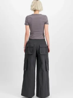 Damen Alpha Industries Hosen><noscript><img width=