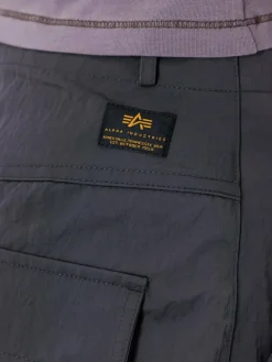 Damen Alpha Industries Hosen><noscript><img width=