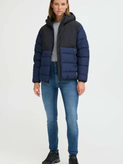 Damen North Bend Jacken & Westen><noscript><img width=