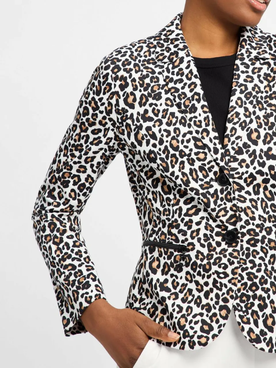 Betty Barclay Blazer<Damen Kurzblazer weiß schwarz gemustert