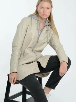 Damen Maze Jacken & Westen><noscript><img width=