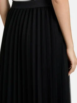 Damen Betty & Co Röcke><noscript><img width=