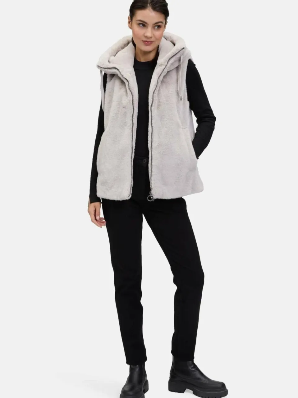 Betty Barclay Jacken & Westen<Damen Plüschweste grau uni