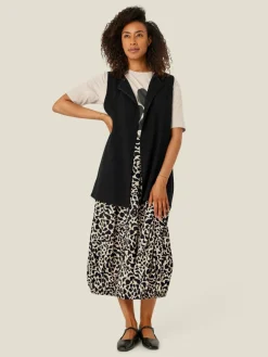 Damen Masai Jacken & Westen><noscript><img width=