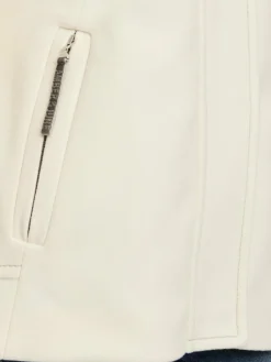 Damen Amber & June Jacken & Westen><noscript><img width=