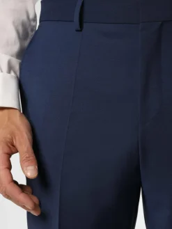 Herren BOSS Anzüge><noscript><img width=