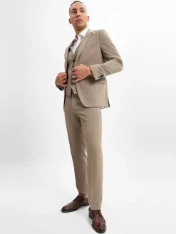 Herren BOSS Anzüge><noscript><img width=