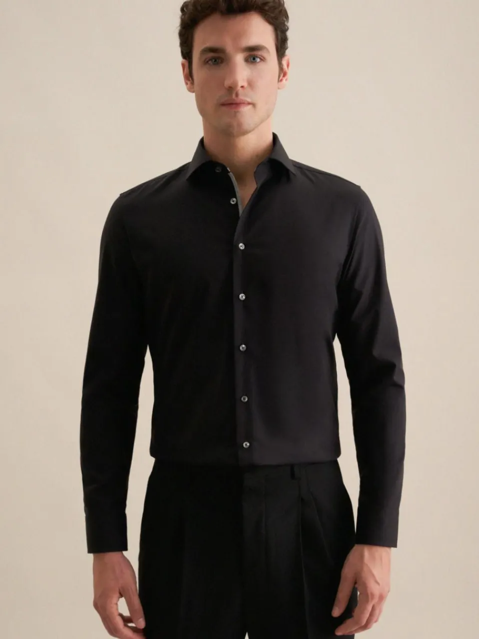 Seidensticker Hemden<Herren Business Hemd - Slim Langarm schwarz uni