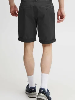 BLEND Hosen<Herren Chinoshorts schwarz uni