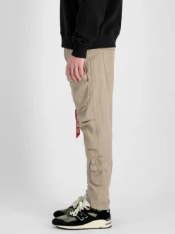 Herren Alpha Industries Hosen><noscript><img width=