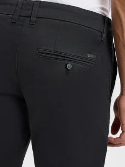 Herren Finshley & Harding Hosen><noscript><img width=