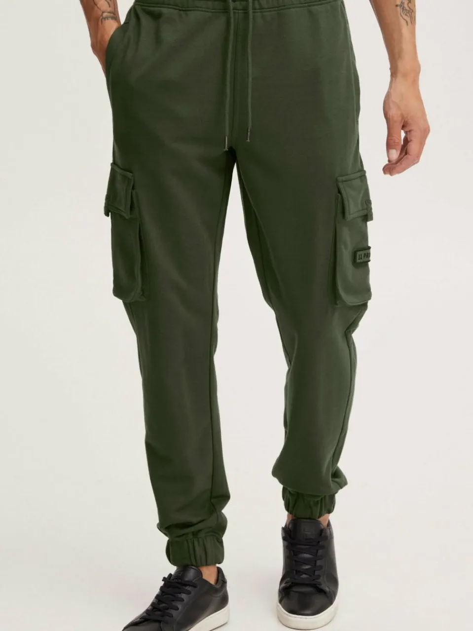 11 Project Hosen<Herren Jogginghose - PRSidone grün uni