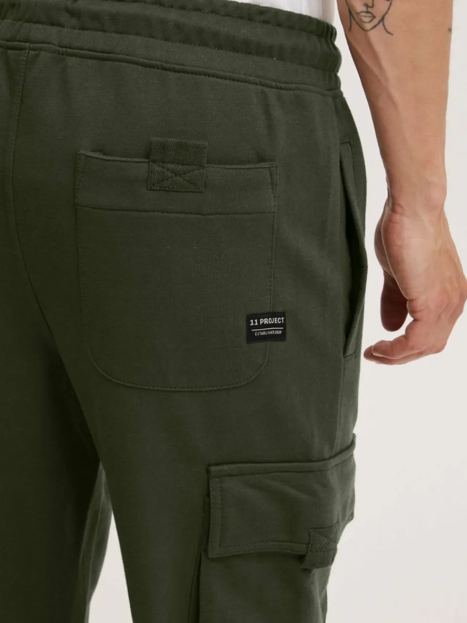 11 Project Hosen<Herren Jogginghose - PRSidone grün uni