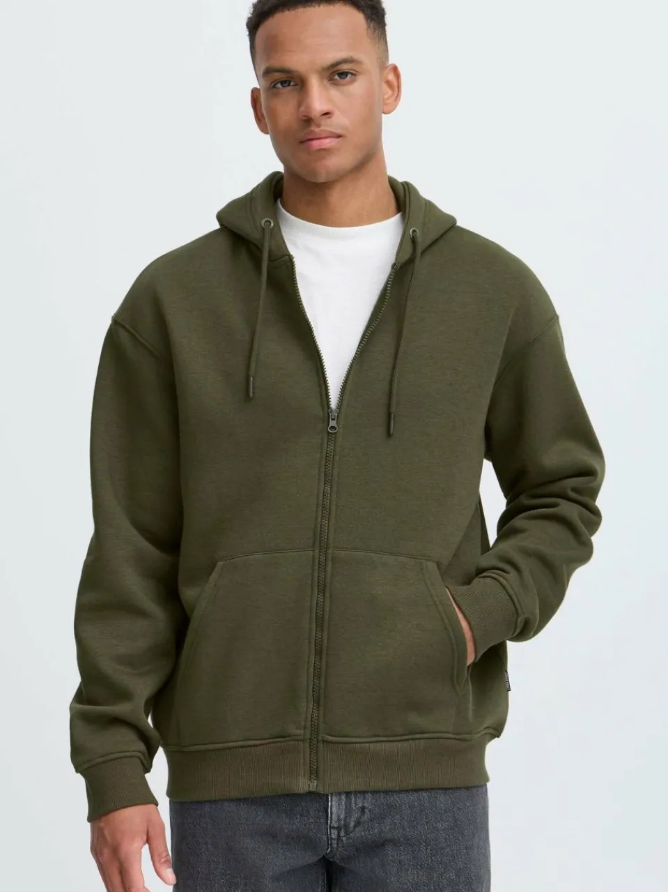 BLEND Sweatshirts & Sweatjacken<Herren Kapuzenfleecejacke - BHJUSTE grün uni