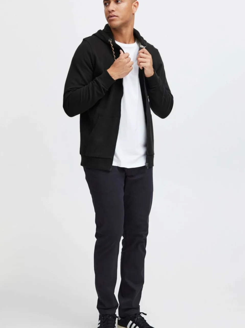 BLEND Sweatshirts & Sweatjacken<Herren Kapuzensweatjacke - BHLobal schwarz uni