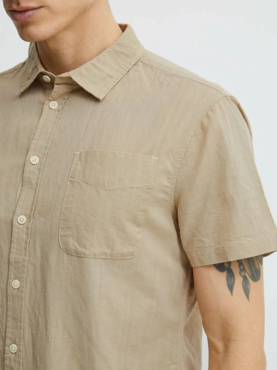 BLEND Hemden<Herren Kurzarmhemd beige gemustert