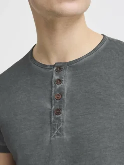 Herren Solid Shirts><noscript><img width=