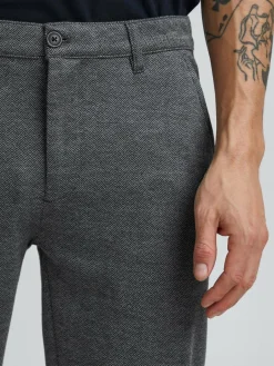 Herren Solid Hosen><noscript><img width=