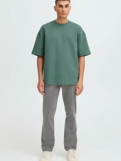 Herren Solid Jeans><noscript><img width=