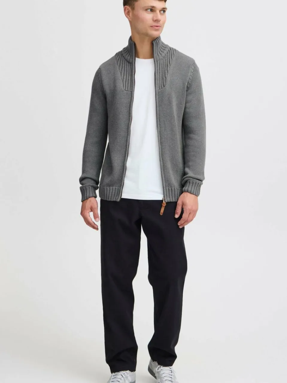 Solid Pullover & Strickjacken<Herren Strickjacke - SDPoul grau uni