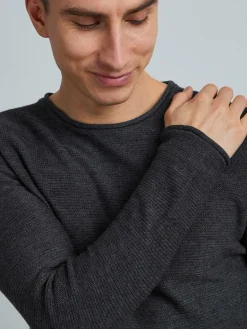 Herren Solid Pullover & Strickjacken><noscript><img width=