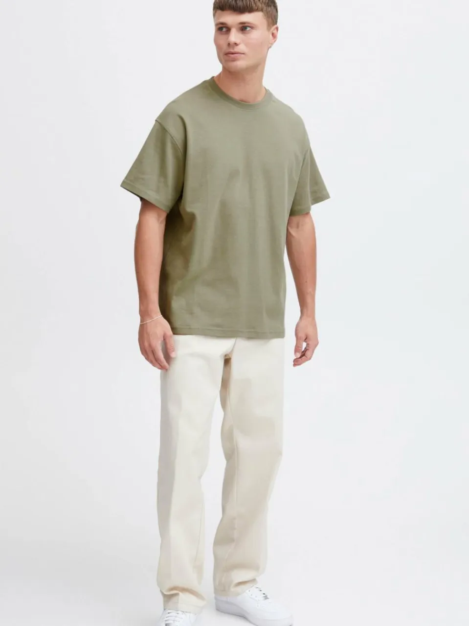 Solid Shirts<Herren T-Shirt grün uni