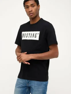 Mustang Shirts<Herren T-Shirt schwarz uni