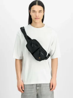 Alpha Industries Taschen & Rucksäcke<Herren Umhängetasche schwarz uni