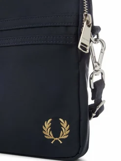 Herren Fred Perry Taschen & Rucksäcke><noscript><img width=