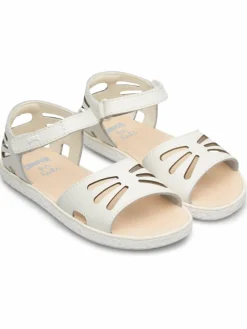 Camper Mädchen><noscript><img width=