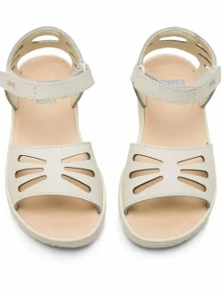 Camper Mädchen><noscript><img width=