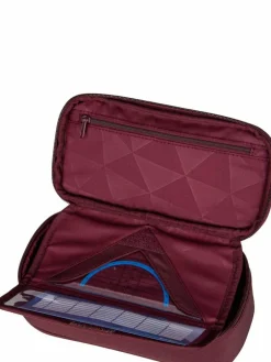 satch Jungen><noscript><img width=