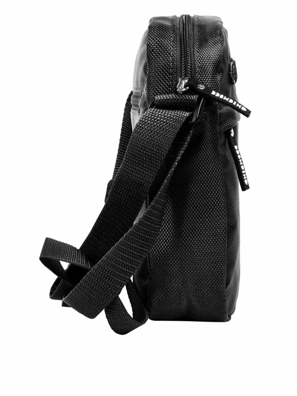 Chiemsee Taschen & Rucksäcke<Unisex Umhängetasche schwarz uni